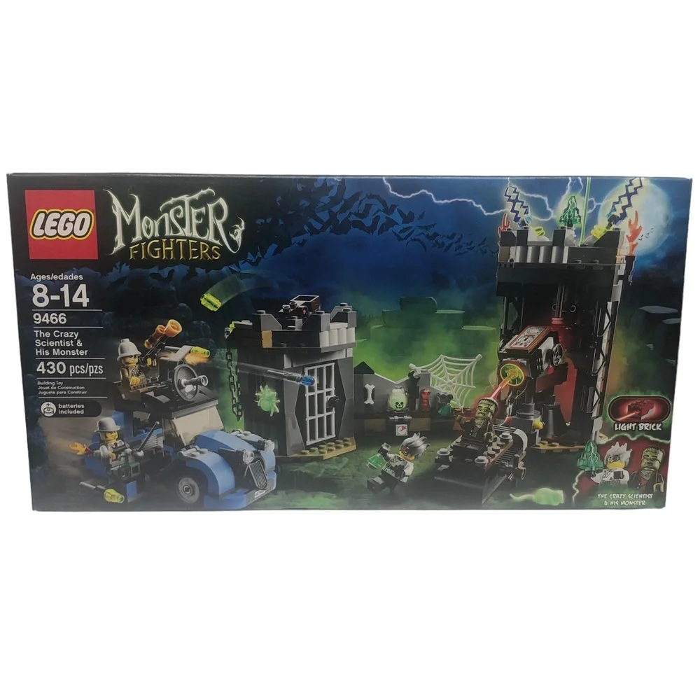 Lego 9466 Monster Fighters Crazy Scientist & His Monster Retired